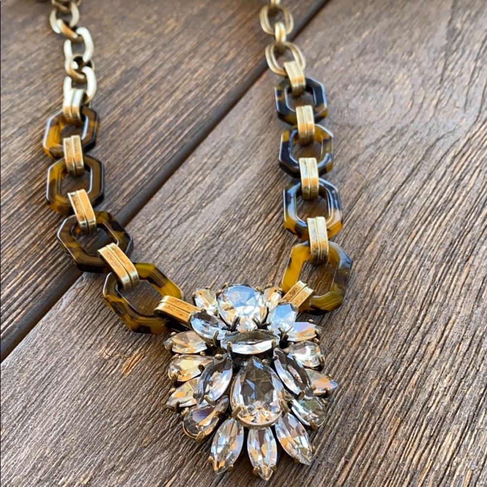 EXCELLENT CONDITION. J. Crew necklace